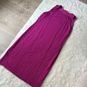 Elegant Magenta Sleeveless Dress